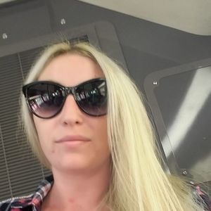 Meet your Posher, Kay